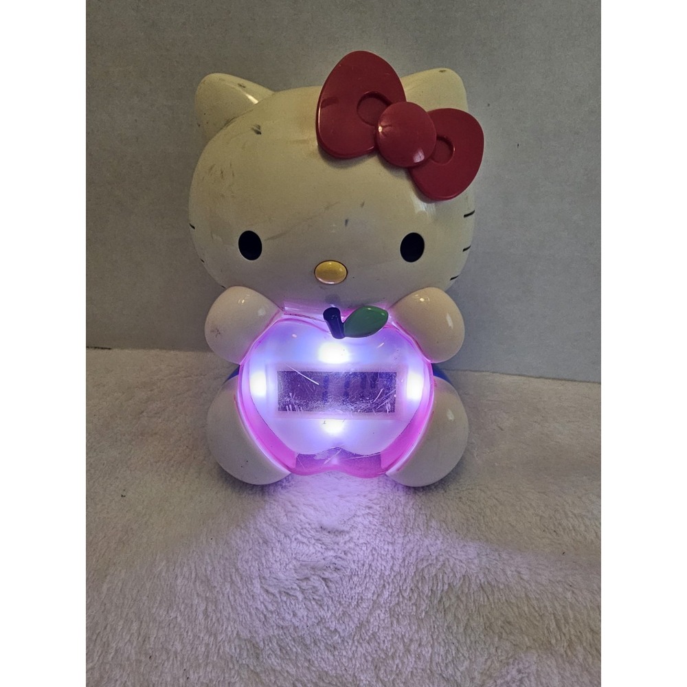 Sanrio Hello Kitty Apple Alarm Clock Battery Operated Tested Working
